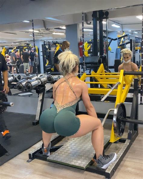 vivi.winkler,vivi winkler gluteos